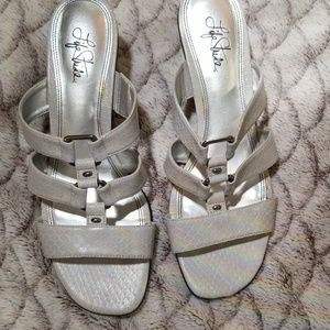 Pumps firm on price.